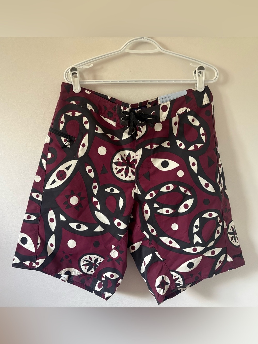 NWT Vintage 90s Patagonia Tribal Swim Trunks Mens 34